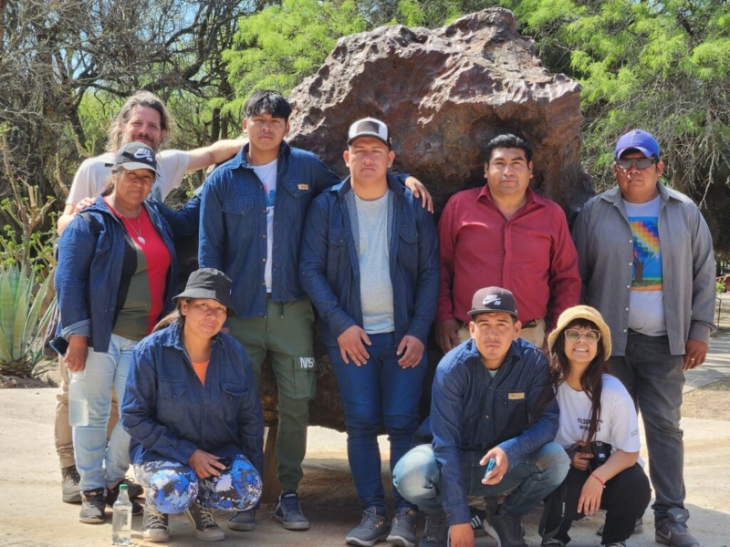 Jóvenes moqoit harán recorridos guiados por Campo del Cielo en noviembre Jóvenes moqoit harán recorridos guiados por Campo del Cielo en noviembre