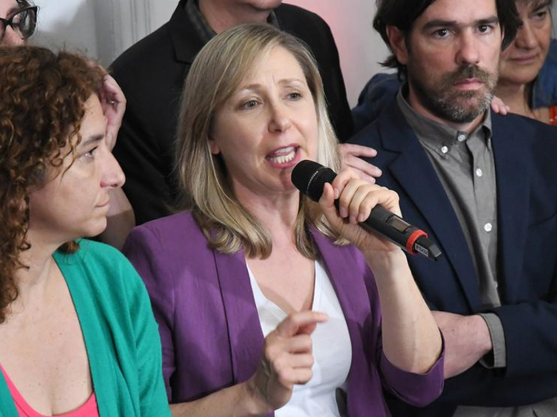 El Frente de Izquierda pidió “impugnar” el tratamiento de la ley Bases por “vicios de procedimiento” El Frente de Izquierda pidió “impugnar” el tratamiento de la ley Bases por “vicios de procedimiento”