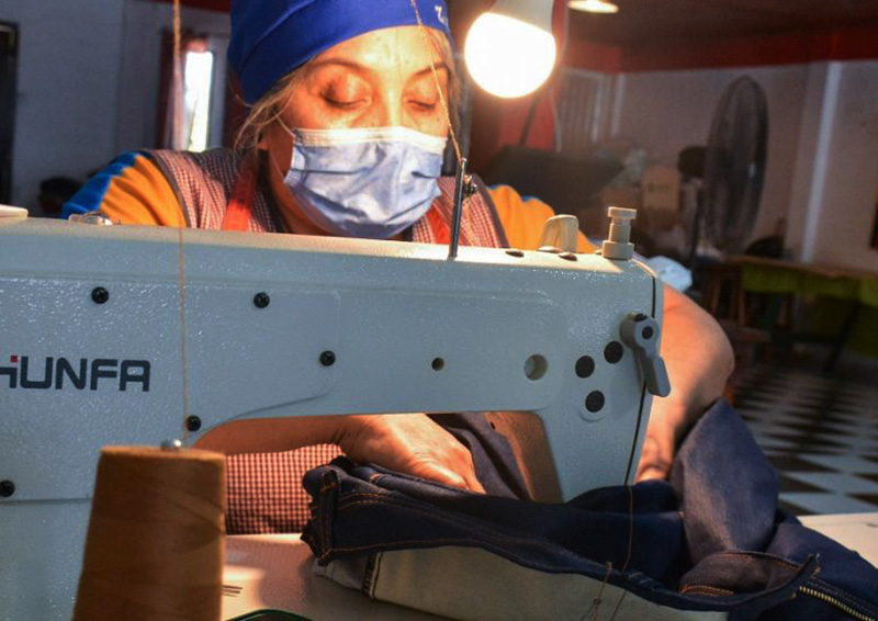 Un informe de la UBA sostiene que el 35% de los trabajadores son pobres Un informe de la UBA sostiene que el 35% de los trabajadores son pobres