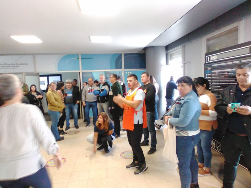 APTASCH apuntó contra funcionarios de Economía: “Hicieron mucho daño a los trabajadores de salud pública” APTASCH apuntó contra funcionarios de Economía: “Hicieron mucho daño a los trabajadores de salud pública”