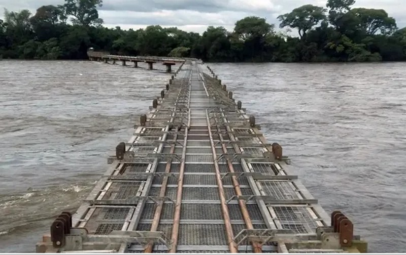Cierran la Garganta del Diablo debido al enorme caudal del río Iguazú Cierran la Garganta del Diablo debido al enorme caudal del río Iguazú