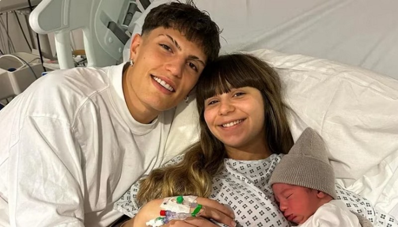 Nació el primer hijo de Alejandro Garnacho y Eva García: se llama Enzo Nació el primer hijo de Alejandro Garnacho y Eva García: se llama Enzo