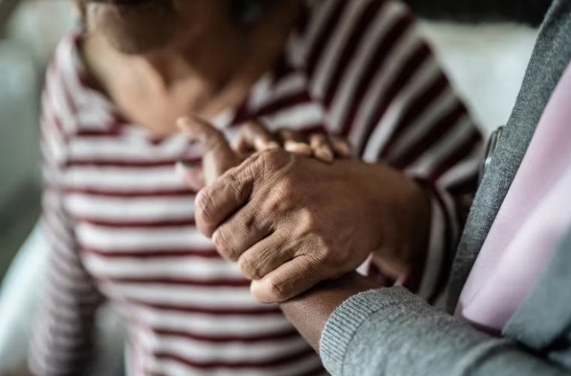 Día del Mal de Parkinson: cuáles son los primeros signos de esta enfermedad Día del Mal de Parkinson: cuáles son los primeros signos de esta enfermedad