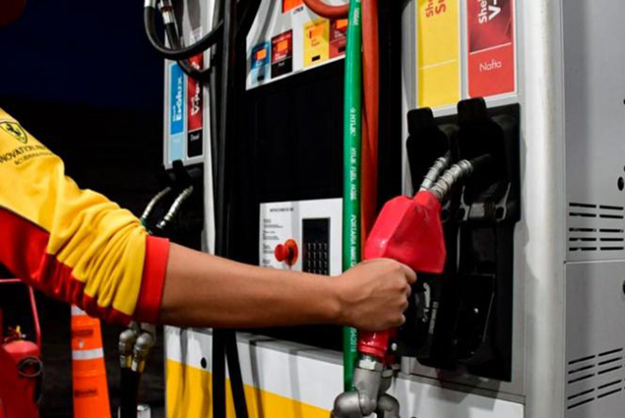 Los combustibles vuelven a aumentar este domingo un 3% Los combustibles vuelven a aumentar este domingo un 3%
