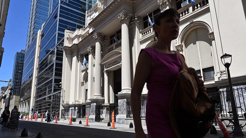 Los gurúes de la city empeoraron proyecciones de inflación: prevén 3,2% para abril y más de 30% para 2025 Los gurúes de la city empeoraron proyecciones de inflación: prevén 3,2% para abril y más de 30% para 2025