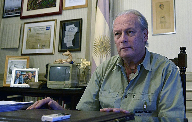 Rodríguez: ”El viernes firmamos paritarias del 1,3% hasta mayo y a la tarde nos dicen que el índice de inflación de marzo que fue del 3,7%” Rodríguez: ”El viernes firmamos paritarias del 1,3% hasta mayo y a la tarde nos dicen que el índice de inflación de marzo que fue del 3,7%”