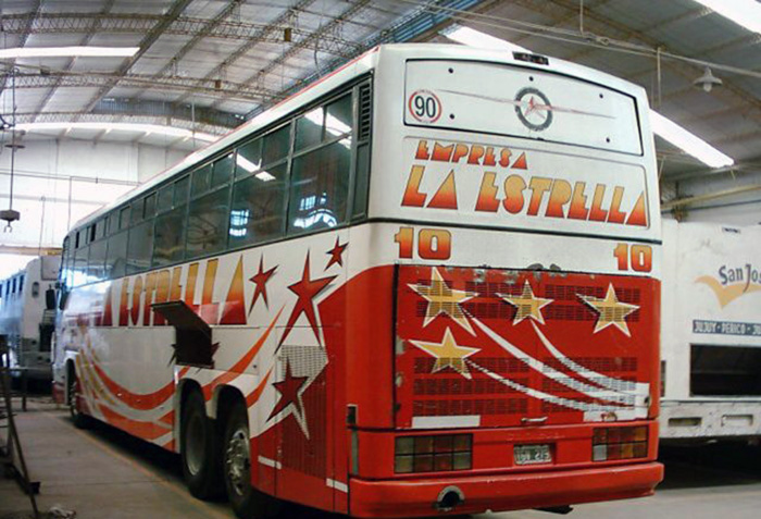 Colectivos: comenzó un paro de servicios de media distancia en nuestra provincia Colectivos: comenzó un paro de servicios de media distancia en nuestra provincia