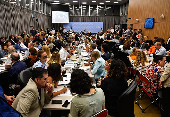 Ley Bases: Diputados lograron avanzar y el Gobierno obtuvo el dictamen y se votará en el recinto Ley Bases: Diputados lograron avanzar y el Gobierno obtuvo el dictamen y se votará en el recinto