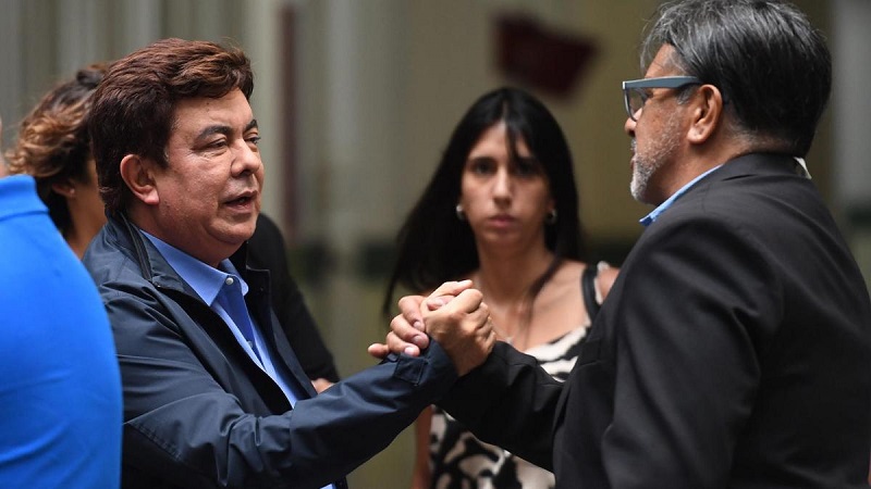 La Justicia dio curso al amparo de 500 intendentes contra el DNU de Milei La Justicia dio curso al amparo de 500 intendentes contra el DNU de Milei