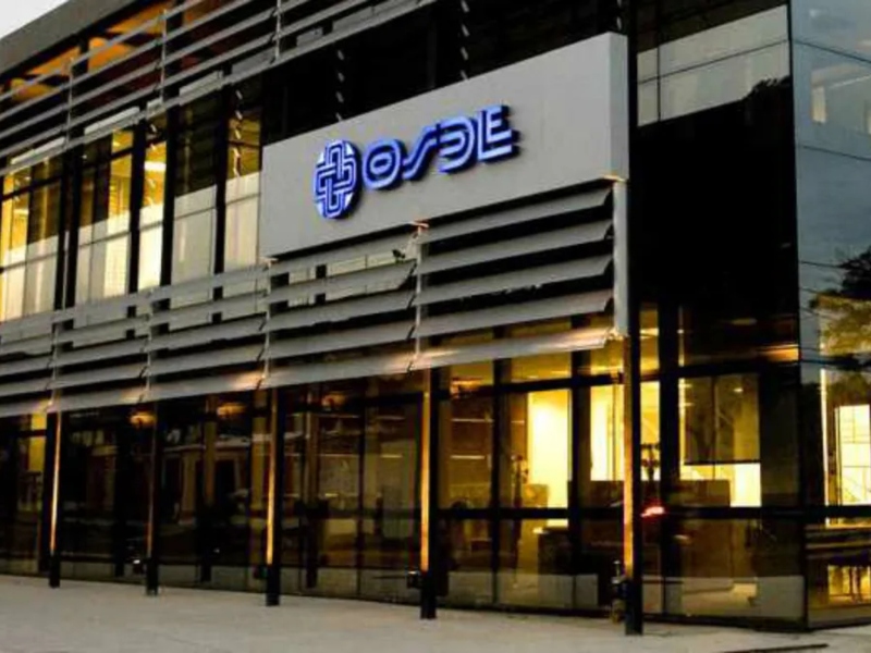 Los amparos contra las prepagas incuban un megajuicio Los amparos contra las prepagas incuban un megajuicio