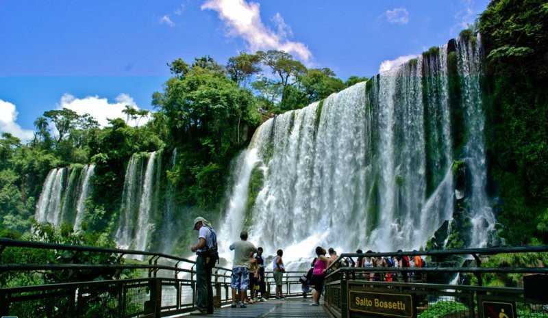 Temporada 2025: según CAME viajaron 28,1 millones de turistas y gastaron ,7 billones de pesos Temporada 2025: según CAME viajaron 28,1 millones de turistas y gastaron ,7 billones de pesos