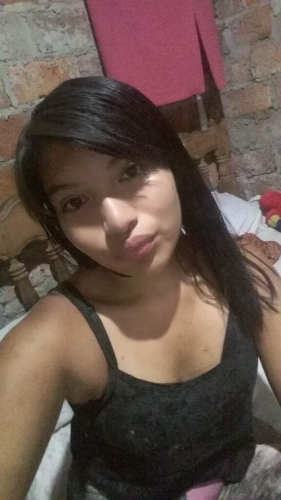 Buscan a una adolescente que falta de su hogar desde el martes