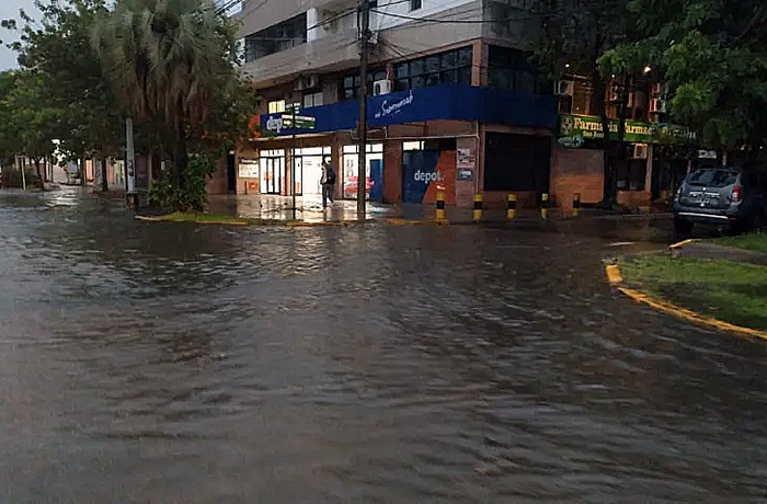 El otoño arrancó con una intensa lluvia en Corrientes El otoño arrancó con una intensa lluvia en Corrientes