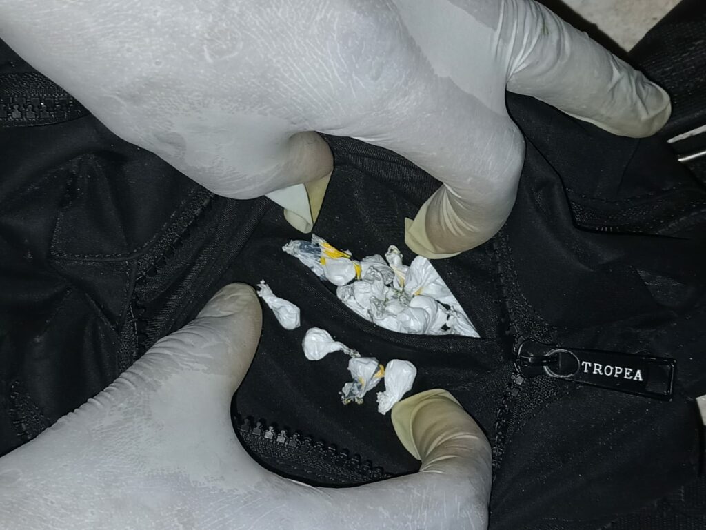 Dos personas fueron detenidas en Barranqueras por supuesta comercialización de estupefacientes