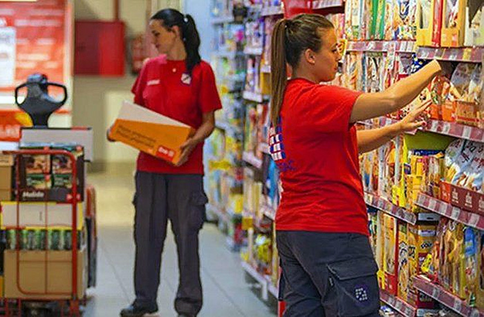 Confirman aumentos para empleados de comercio: adicional mensual hasta marzo y revisión en 2026 Confirman aumentos para empleados de comercio: adicional mensual hasta marzo y revisión en 2026