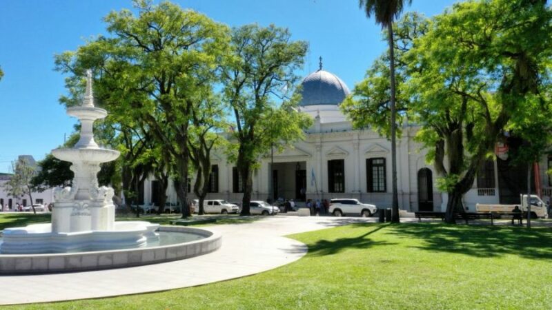 Corrientes, presentan libro sobre el edificio legislativo, como joya arquitectónica provincial Corrientes, presentan libro sobre el edificio legislativo, como joya arquitectónica provincial