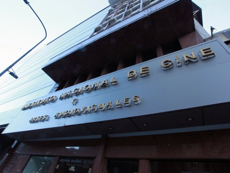 Advierten que desvincularon a otros 40 trabajadores en el INCAA Advierten que desvincularon a otros 40 trabajadores en el INCAA