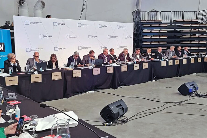 Tensión en la previa del inicio de clases: universitarios piden un aumento que le gane a la inflación Tensión en la previa del inicio de clases: universitarios piden un aumento que le gane a la inflación