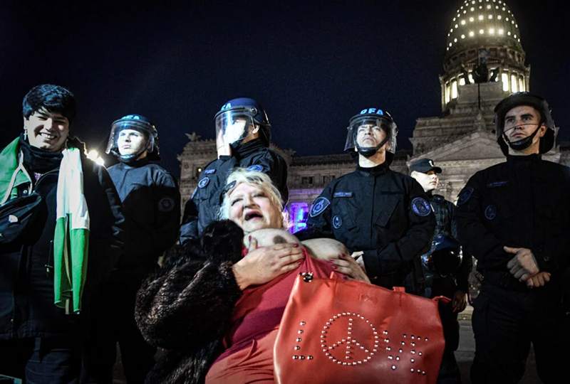 Marcharon para reclamar que el Estado reconozca y repare la persecución a travestis y trans Marcharon para reclamar que el Estado reconozca y repare la persecución a travestis y trans