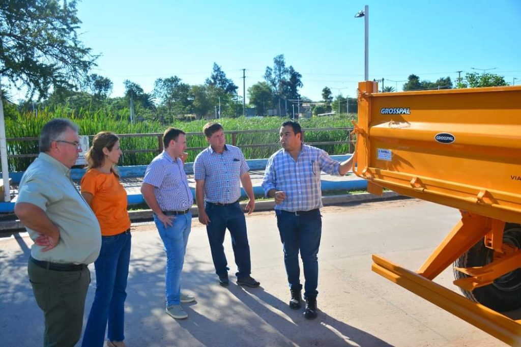 El Municipio de Castelli incrementa herramientas de trabajo para la recolección de residuos