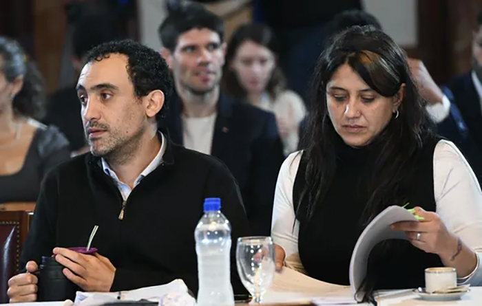 Ley Bases: senadores santacruceños llaman a no dar quórum y corre riesgo el tratamiento Ley Bases: senadores santacruceños llaman a no dar quórum y corre riesgo el tratamiento