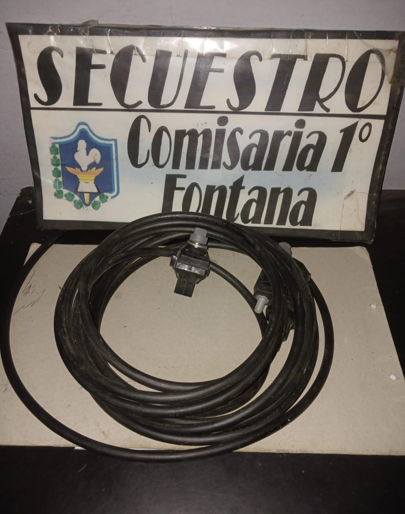 Allanamientos por robo terminaron con el secuestro de pruebas y un rollo de cables