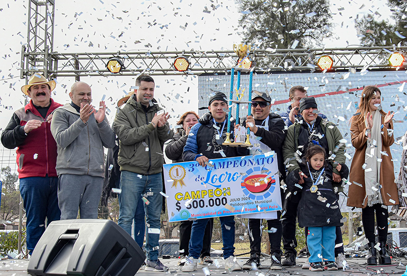 Cristian Ariel Segovia es el ganador del 3° Campeonato Saenzpeñense de Locro Cristian Ariel Segovia es el ganador del 3° Campeonato Saenzpeñense de Locro