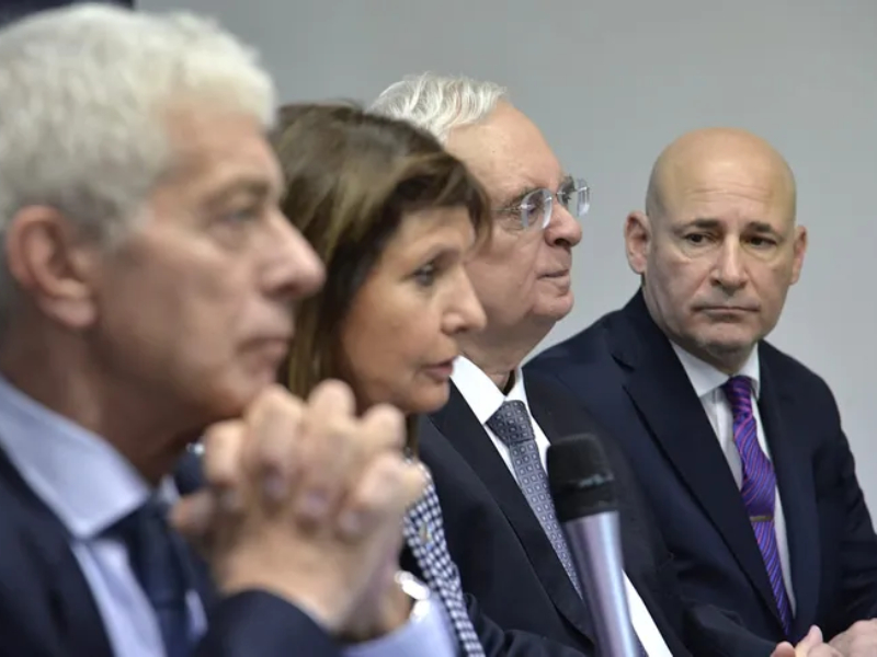 Ingresó a Diputados el proyecto para mandar a niños y adolescentes a la cárcel Ingresó a Diputados el proyecto para mandar a niños y adolescentes a la cárcel