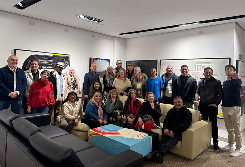 Tertulias Culturales VCP: un espacio para el pensamiento y el debate en Carlos Paz Tertulias Culturales VCP: un espacio para el pensamiento y el debate en Carlos Paz