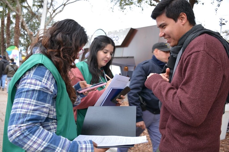 La UNNE mide la huella de carbono de la Bienal de Escultura La UNNE mide la huella de carbono de la Bienal de Escultura