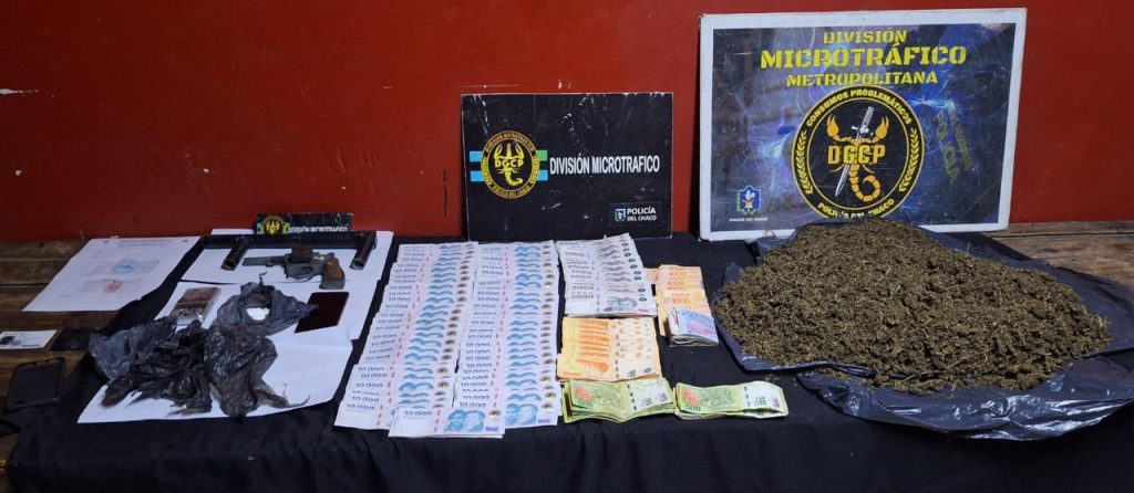 En un allanamiento en Resistencia secuestraron 800 mil pesos y marihuana