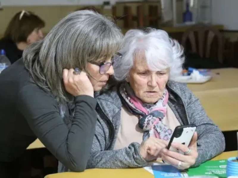 El bono para los jubilados seguirá congelado: lo confirmó el gobierno de Milei tras el triunfo electoral El bono para los jubilados seguirá congelado: lo confirmó el gobierno de Milei tras el triunfo electoral