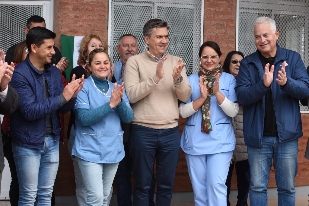 Zdero inauguró un nuevo Centro de Salud para atender la demanda de vecinos de Las Breñas y San Bernardo