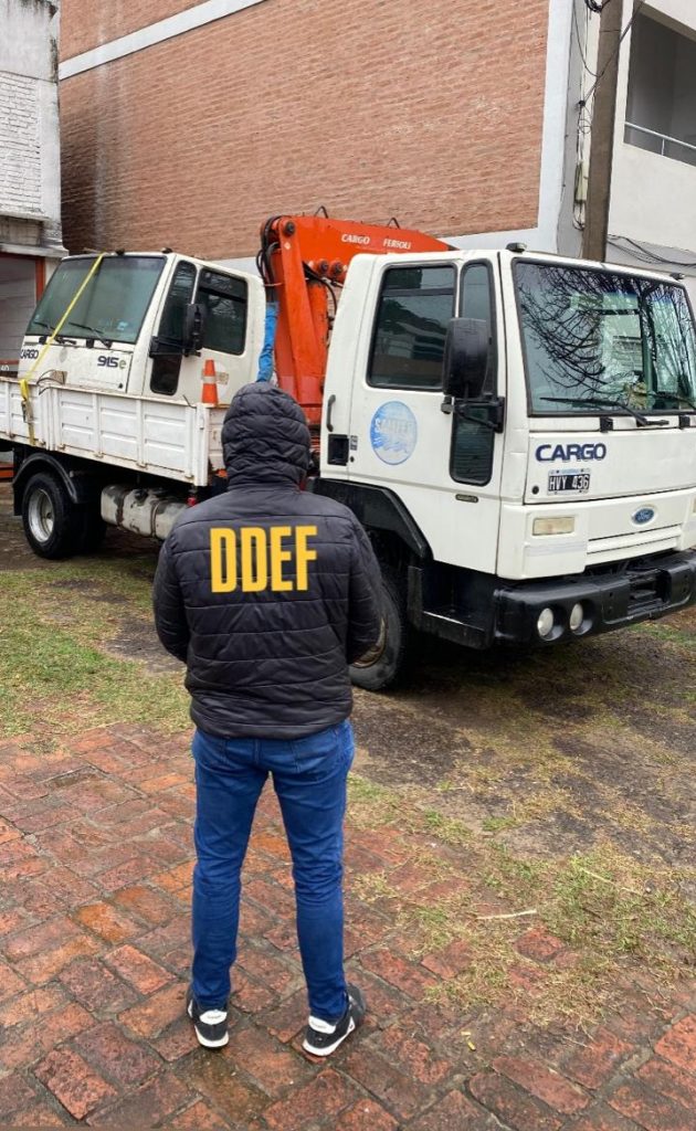 Recuperaron el chasis de un camión que ofrecían en redes sociales Recuperaron el chasis de un camión que ofrecían en redes sociales