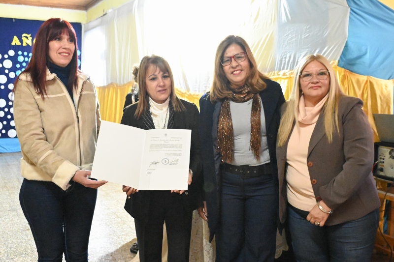 El Poder Legislativo acompañó el 109º aniversario de la Escuela Primaria Nº 54 El Poder Legislativo acompañó el 109º aniversario de la Escuela Primaria Nº 54