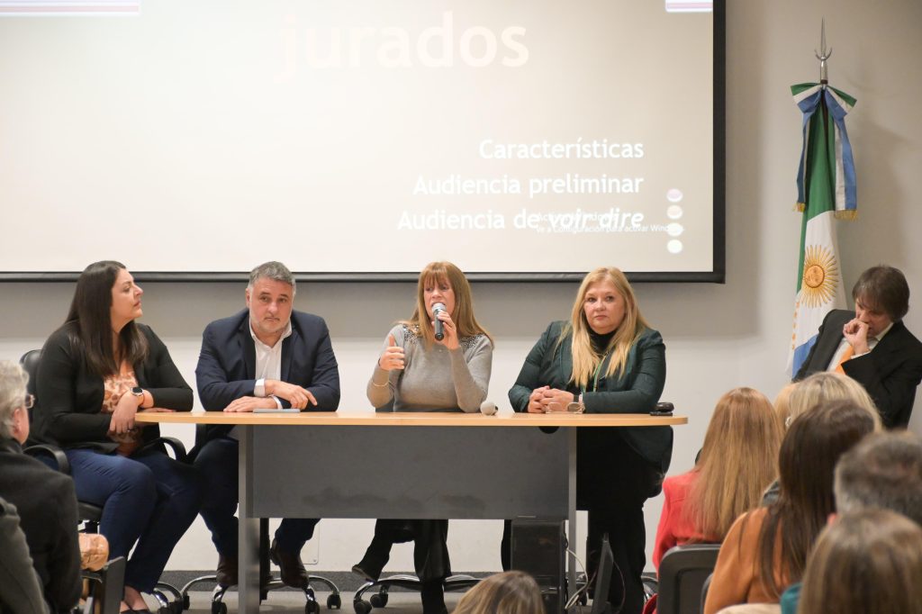 El Poder Legislativo, presente en Villa Ángela en prácticas profesionales de la Justicia sobre los Juicios por Jurados