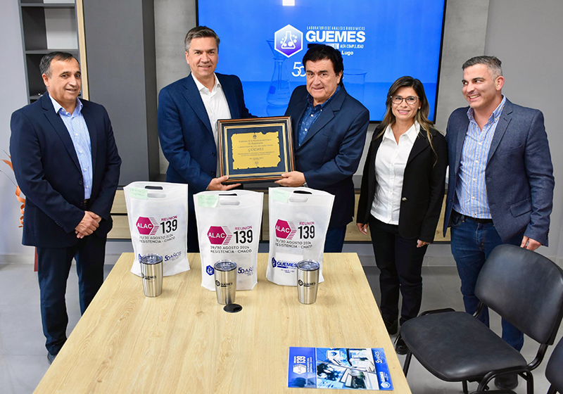 El gobernador Leandro Zdero reconoció a Laboratorio Güemes en su 50° aniversario El gobernador Leandro Zdero reconoció a Laboratorio Güemes en su 50° aniversario