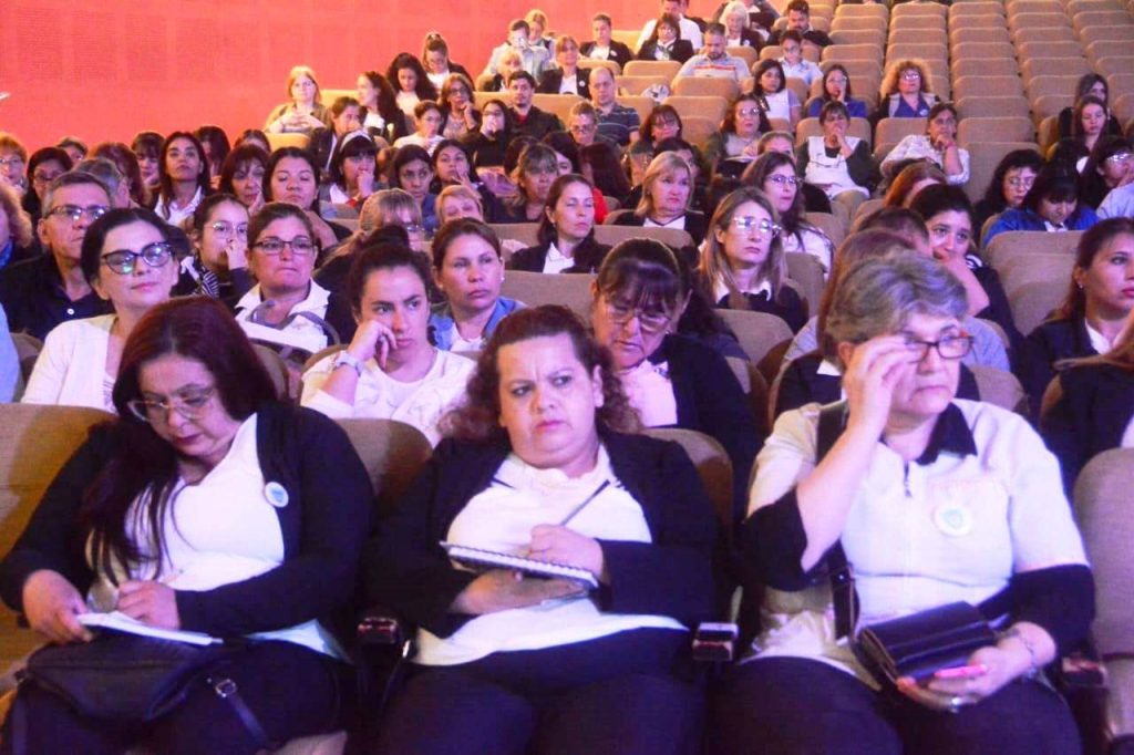 Red Aprende: más de 19 mil docentes avanzan en proyectos institucionales de alfabetización Red Aprende: más de 19 mil docentes avanzan en proyectos institucionales de alfabetización