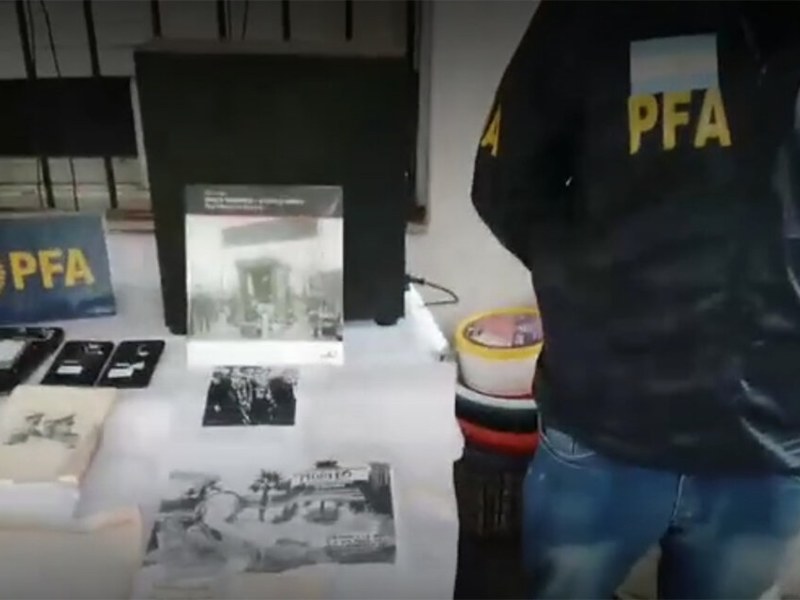 Detuvieron al último integrante de una banda de nazis en Malvinas Argentinas Detuvieron al último integrante de una banda de nazis en Malvinas Argentinas