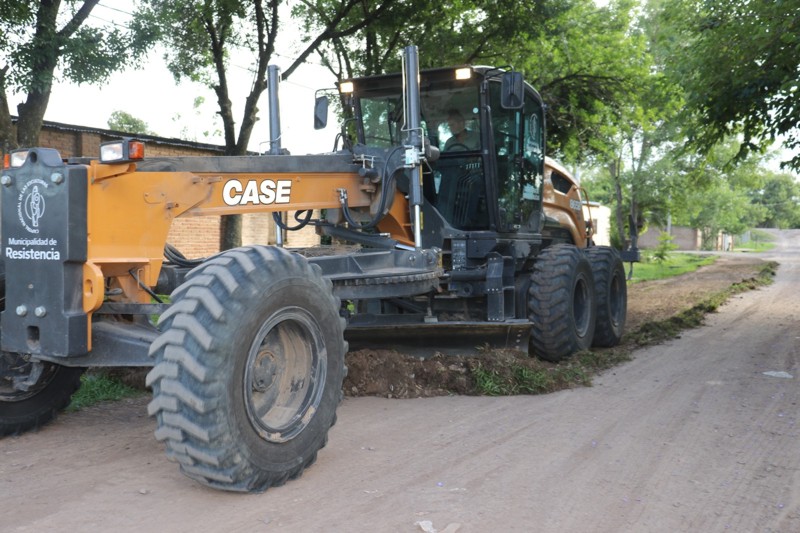 Importante operativo municipal para poner en condiciones tres barrios en pocos días Importante operativo municipal para poner en condiciones tres barrios en pocos días