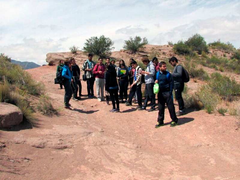 Militantes libertarios agredieron a investigadores del Conicet en Mendoza Militantes libertarios agredieron a investigadores del Conicet en Mendoza