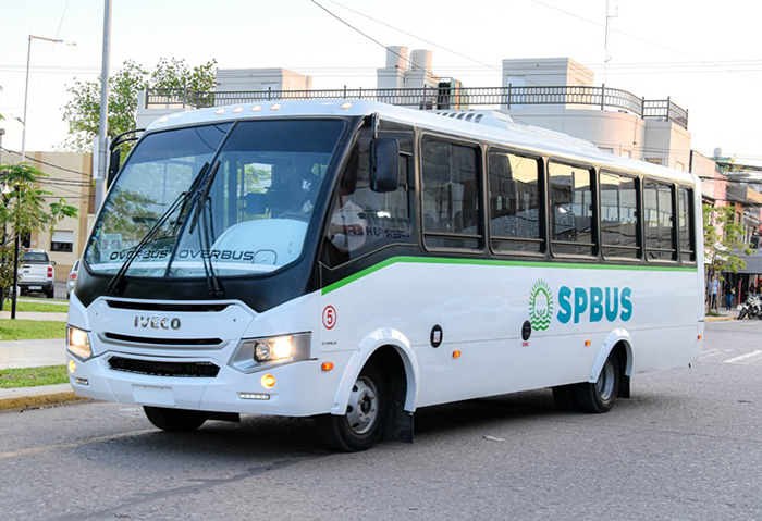 Servicio de minibuses en Sáenz Peña: en la primera semana se prestó de forma gratuita y horario reducido Servicio de minibuses en Sáenz Peña: en la primera semana se prestó de forma gratuita y horario reducido