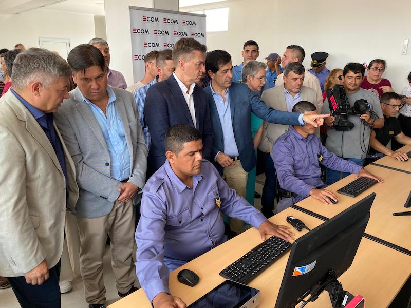 Aniversario 112º de Quitilipi: se inauguró el Centro de Monitoreo con la presencia del gobernador Zdero Aniversario 112º de Quitilipi: se inauguró el Centro de Monitoreo con la presencia del gobernador Zdero