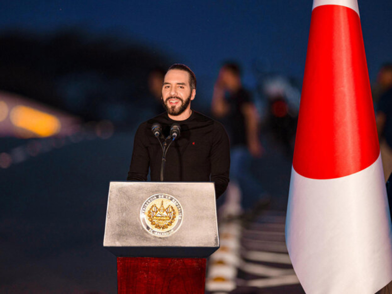 Bukele confirmó que impulsará la minería metálica, prohibida en El Salvador desde 2017 Bukele confirmó que impulsará la minería metálica, prohibida en El Salvador desde 2017