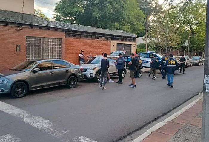 Allanaron clínicas en Corrientes y Chaco por una causa de venta de bebé Allanaron clínicas en Corrientes y Chaco por una causa de venta de bebé