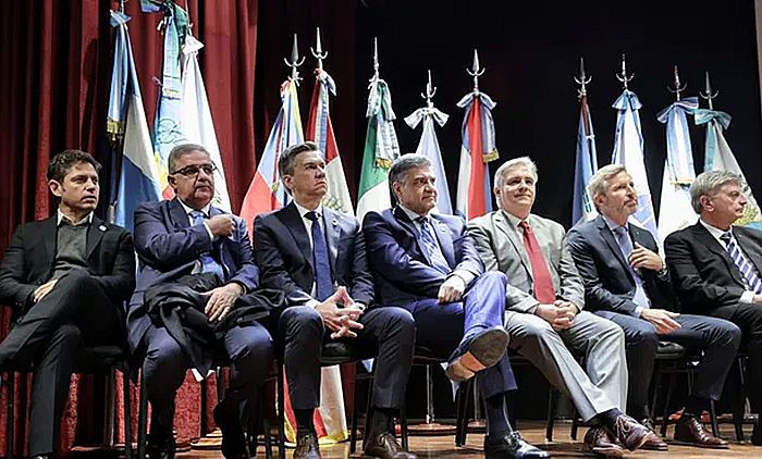 Aseguran que hay bronca de gobernadores por el Presupuesto: “Nunca hubo voluntad de negociar” Aseguran que hay bronca de gobernadores por el Presupuesto: “Nunca hubo voluntad de negociar”