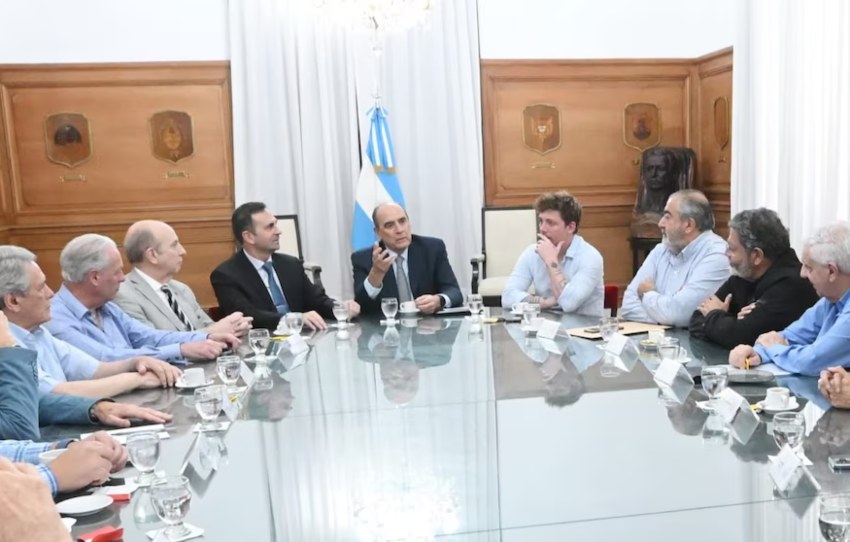 La CGT exige medidas para evitar un colapso financiero de las obras sociales La CGT exige medidas para evitar un colapso financiero de las obras sociales