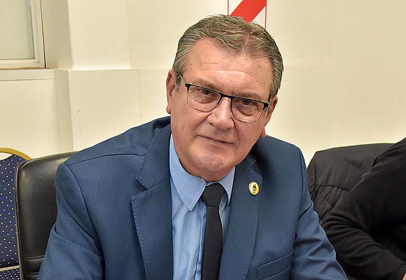 Honcheruk no dará quorum para el tratamiento del aumento del aporte al Fondo de Alta Complejidad Honcheruk no dará quorum para el tratamiento del aumento del aporte al Fondo de Alta Complejidad