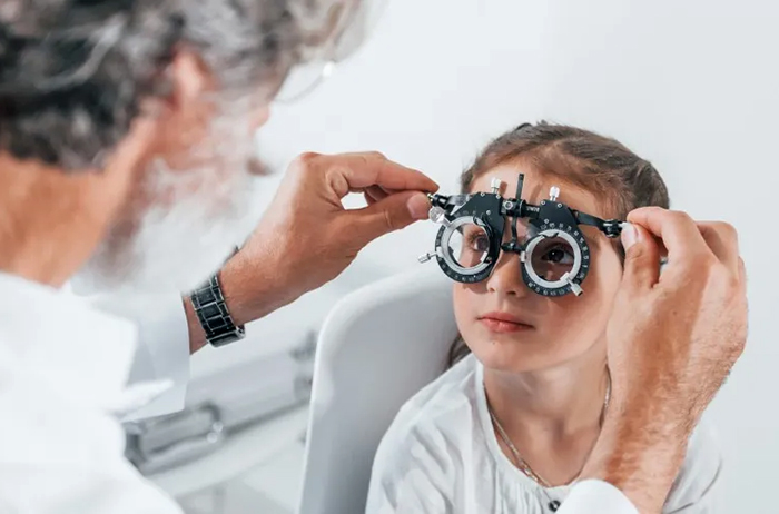 13 de diciembre, Día del Oftalmólogo 13 de diciembre, Día del Oftalmólogo