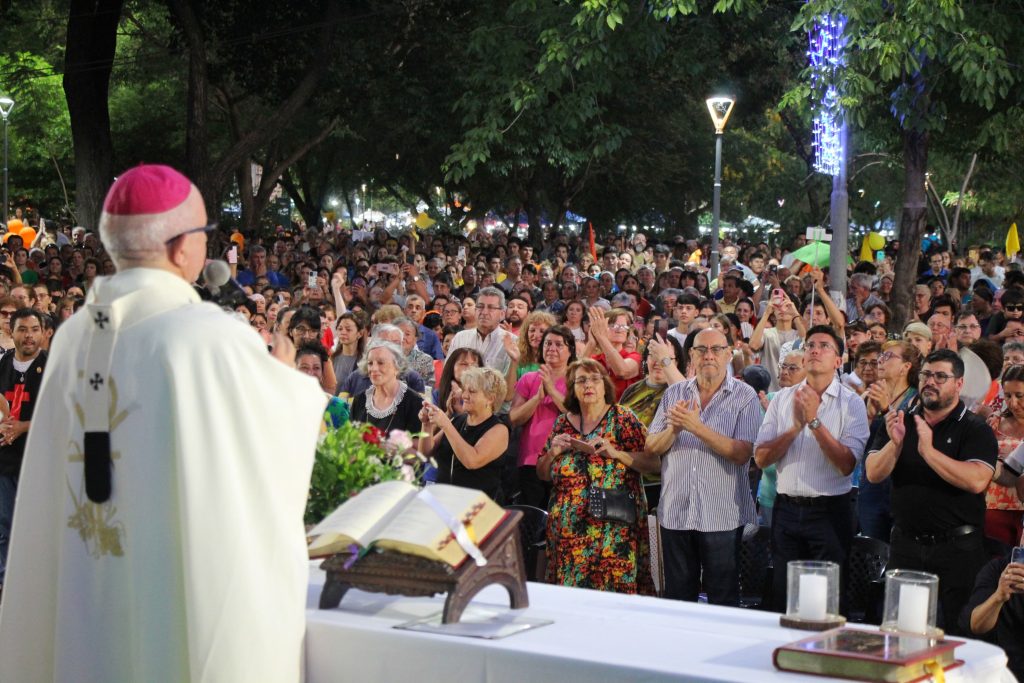 Sentida ceremonia en Resistencia con un claro mensaje de esperanza para 2025